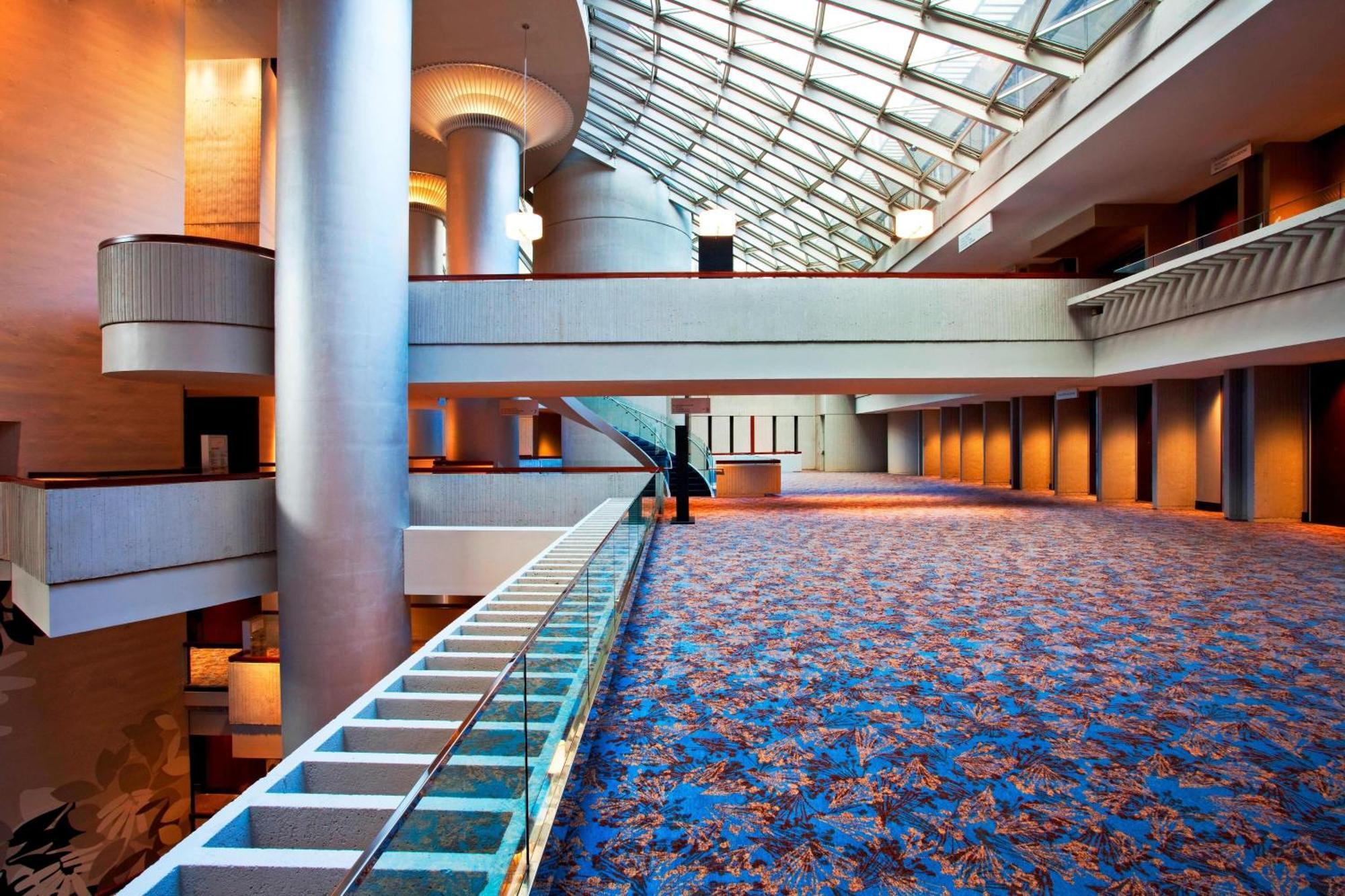 The Westin Peachtree Plaza, Atlanta Hotel Exterior photo