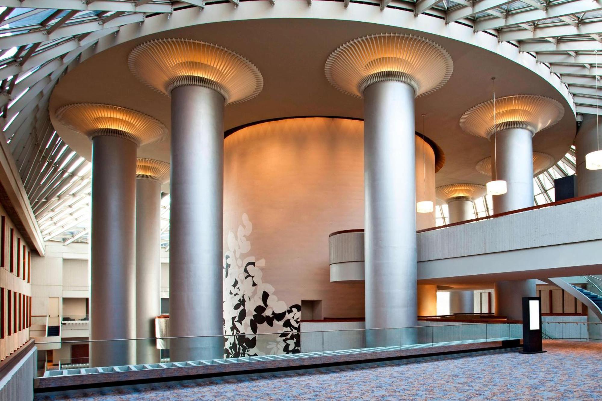 The Westin Peachtree Plaza, Atlanta Hotel Exterior photo